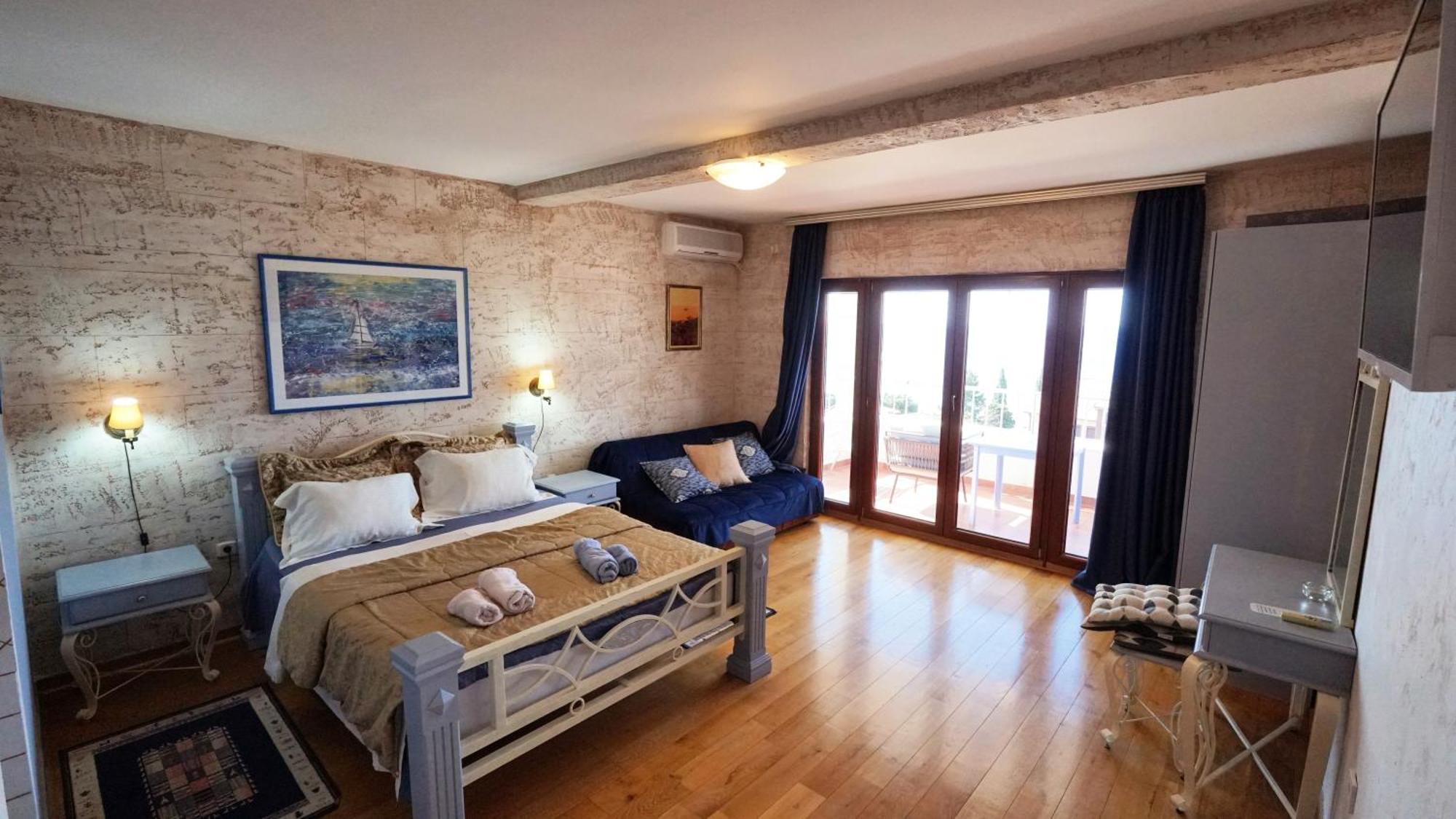 Medin Apartments Bluvista Petrovac Luaran gambar