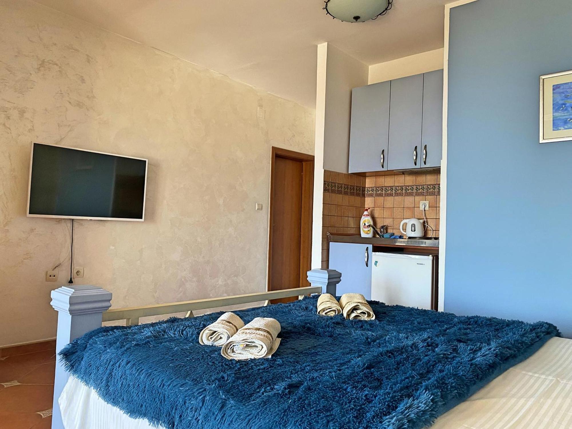 Medin Apartments Bluvista Petrovac Luaran gambar