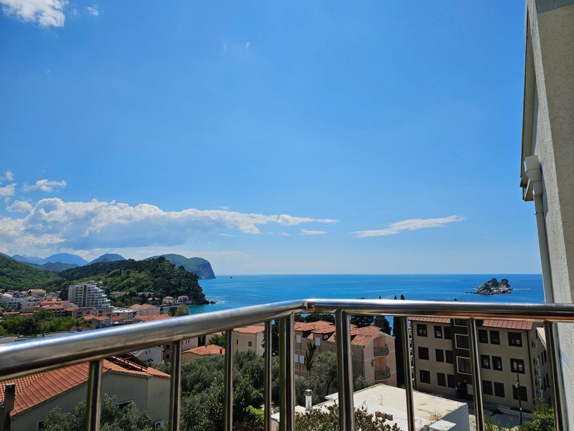 Medin Apartments Bluvista Petrovac Luaran gambar